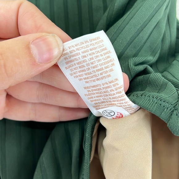 NWOT Shade & Shore One Piece Bikini Swimsuit Green Womens Size M - Picture 8 of 10